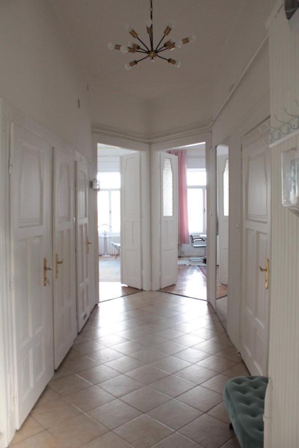 Allomas Apartman بودابست المظهر الخارجي الصورة
